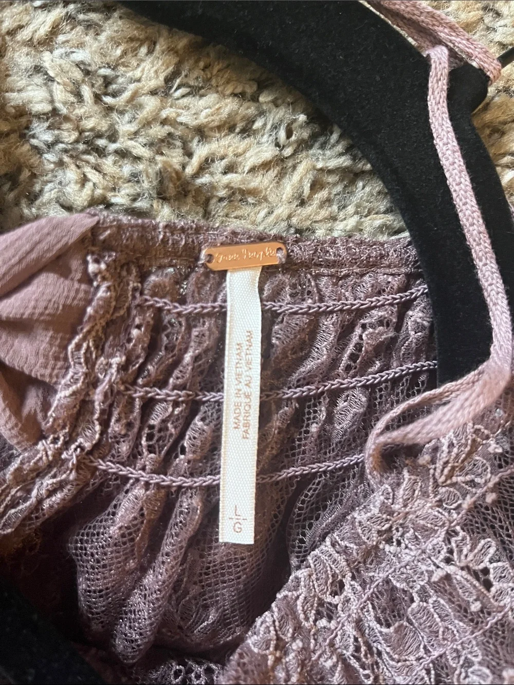 Free People Mauve Lace Ruffled Peasant Top